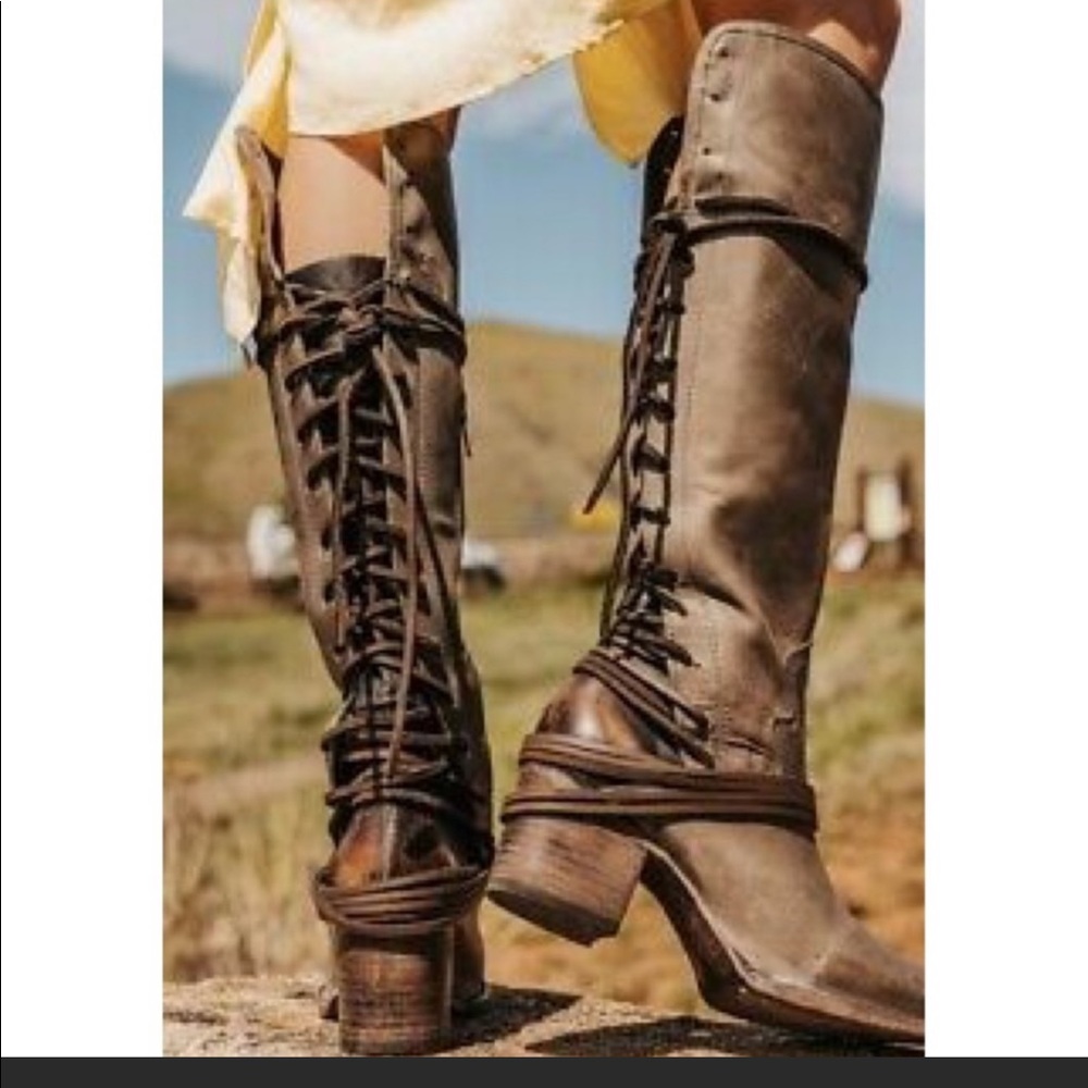 Freebird coal boots